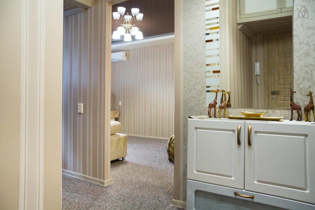 דנייפרופטרובסק Apartment Lux Near Most-City מראה חיצוני תמונה