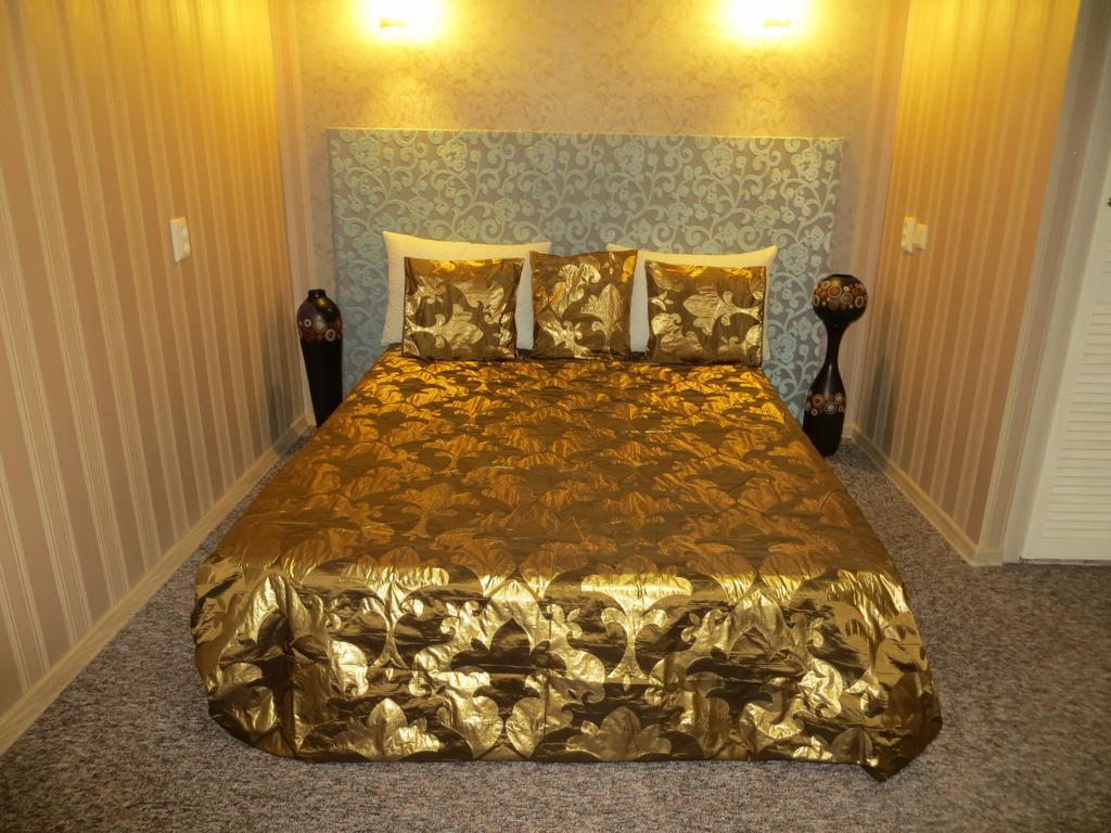 דנייפרופטרובסק Apartment Lux Near Most-City מראה חיצוני תמונה